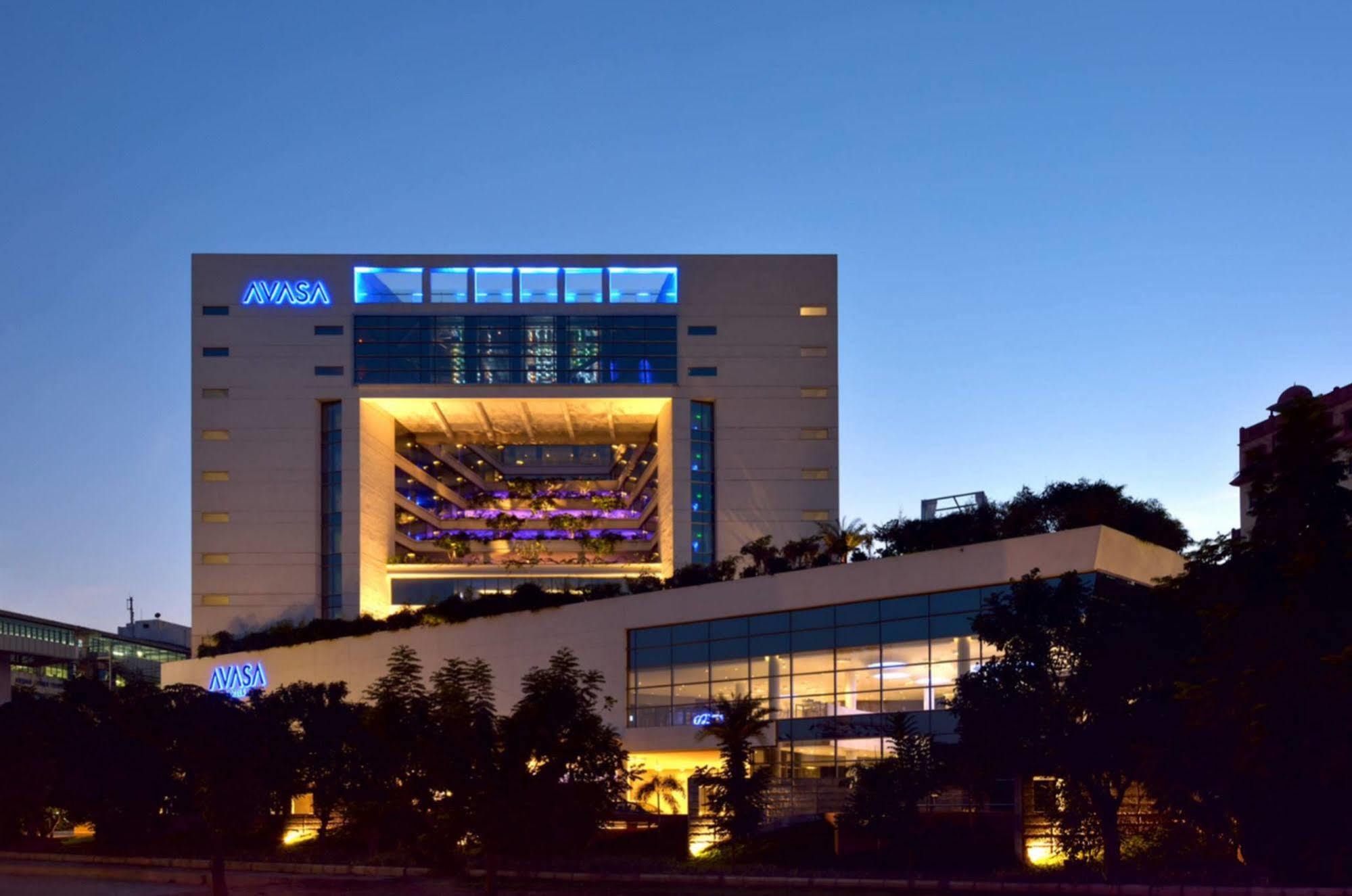 Avasa Hotel Хайдарабад Экстерьер фото